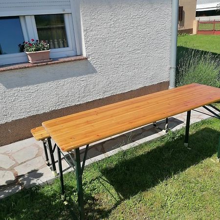 Domus Nostra Apartment Lovinac  Екстериор снимка